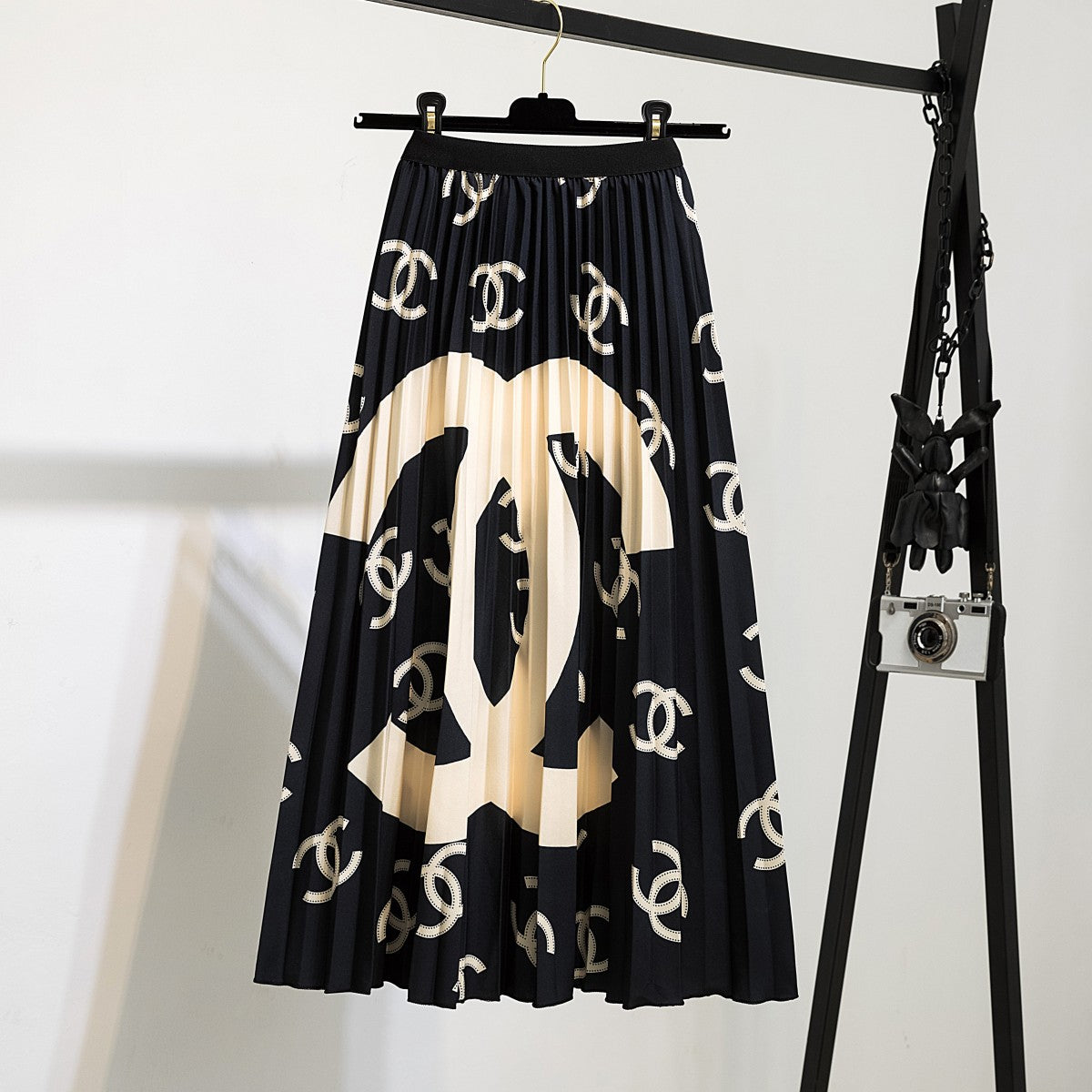 Women's Charming Slouchy Pretty Pleated Mid-length Skirts
