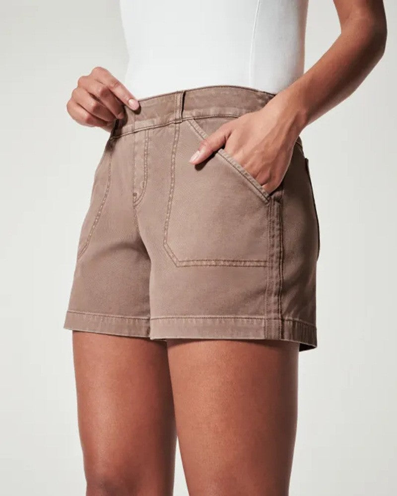 Simple Pocket Hip Lifting High Elastic Shorts
