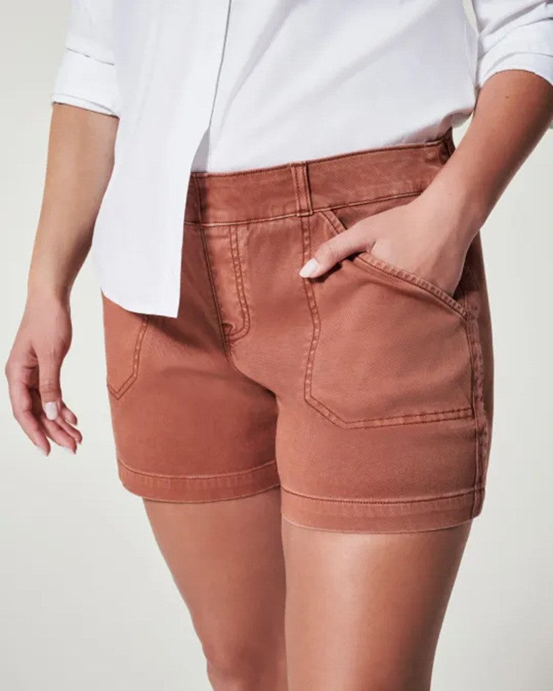 Simple Pocket Hip Lifting High Elastic Shorts