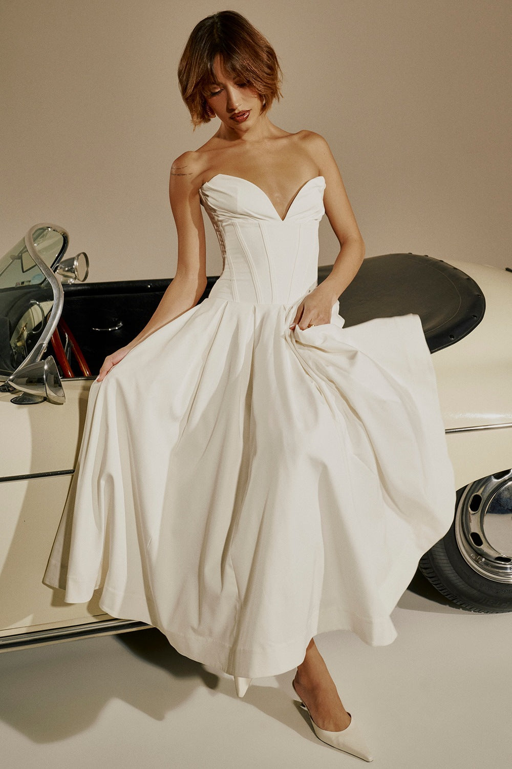 Solid Color Large Swing Sleeveless Fishbone Tube Dresses