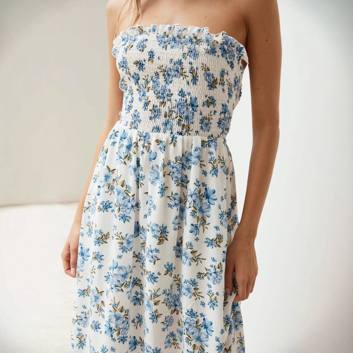 Fashion Seaside Holiday Beach Dress Backless Dresses