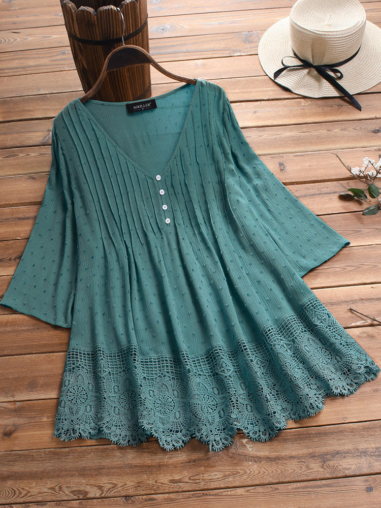 Women's Summer Jacquard Pleated Lace Hollow Out Blouses