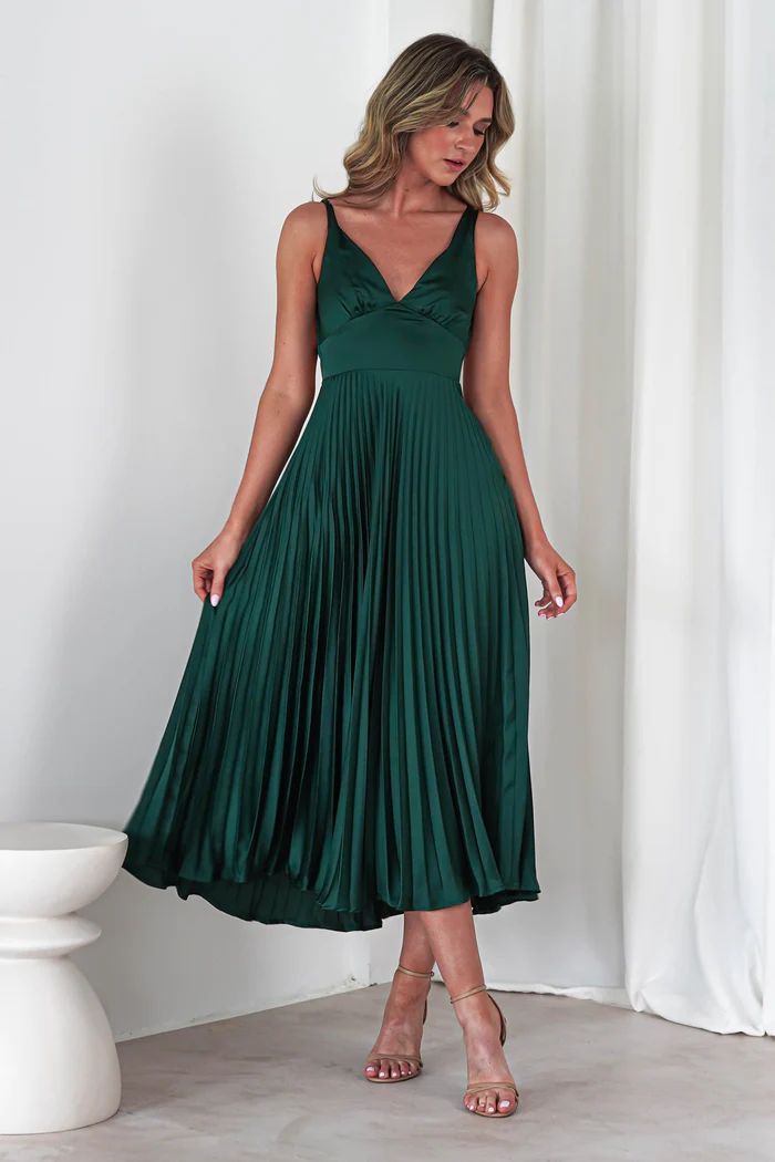Women's Fashion Wear Solid Color Pleated Sexy Dresses