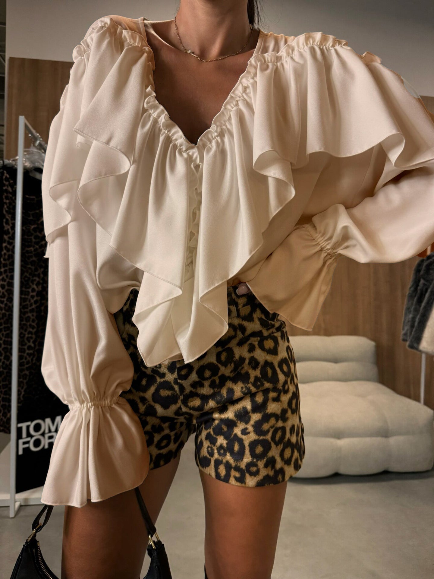 Women's Autumn Design Sense Long Sleeve Solid Blouses