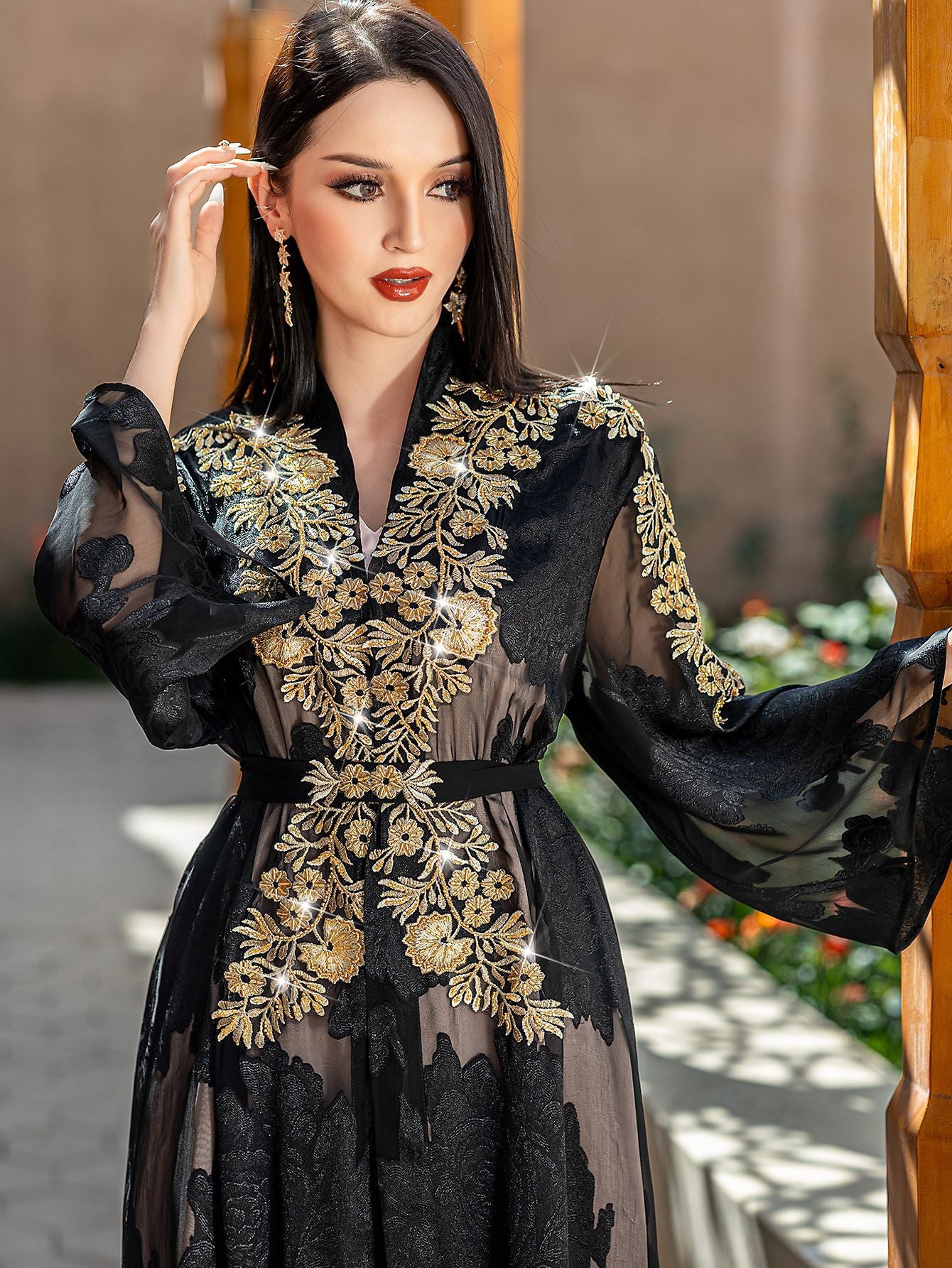 Two-piece Embroidery With Belt Robe Light Suits