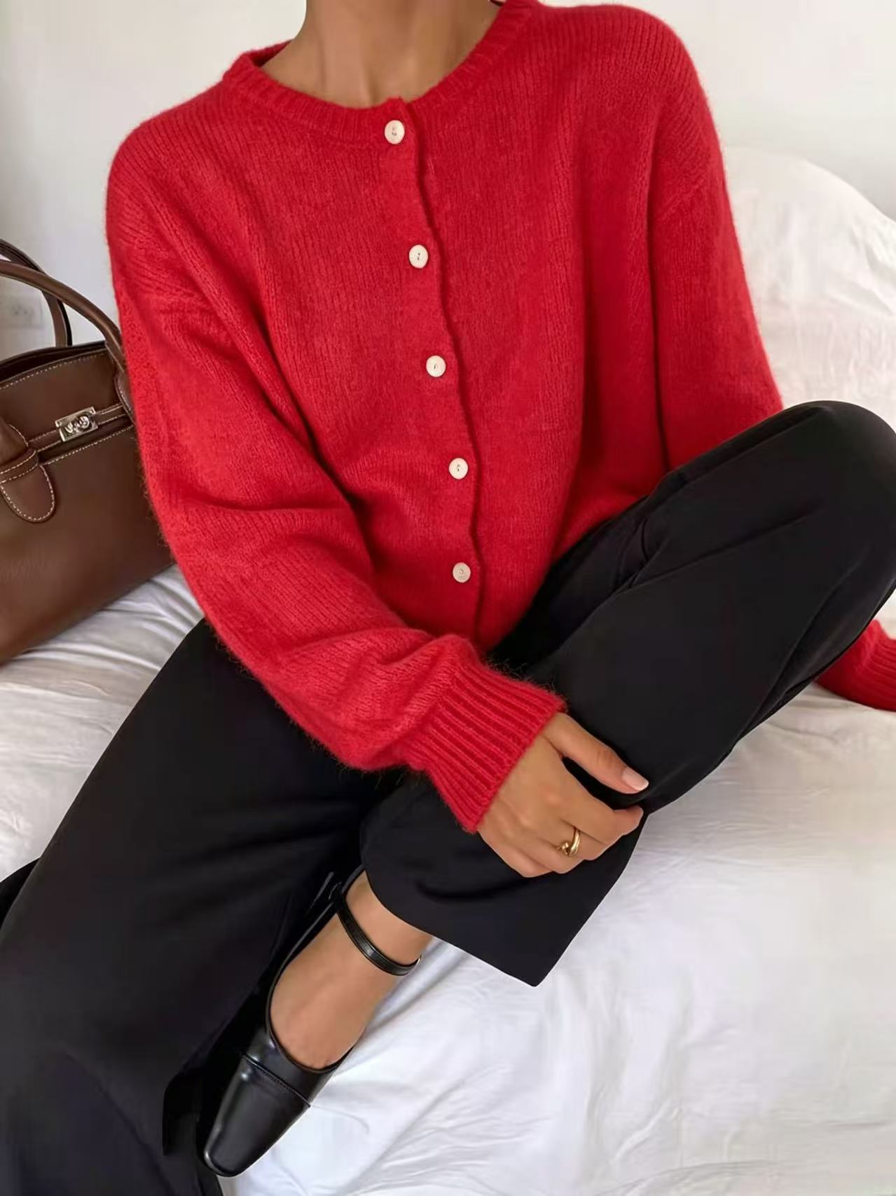 Women's Single-breasted Round Neck Soft Solid Color Furry Women's Sweater
