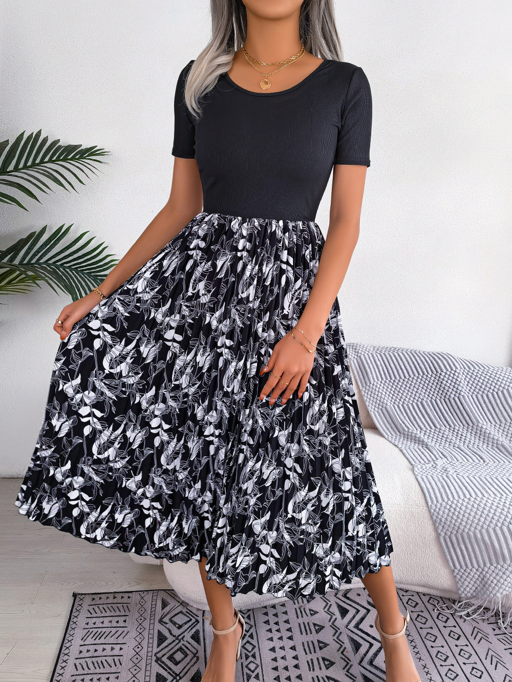 Women's Wind Casual Leaves High Waist Pleated Dress