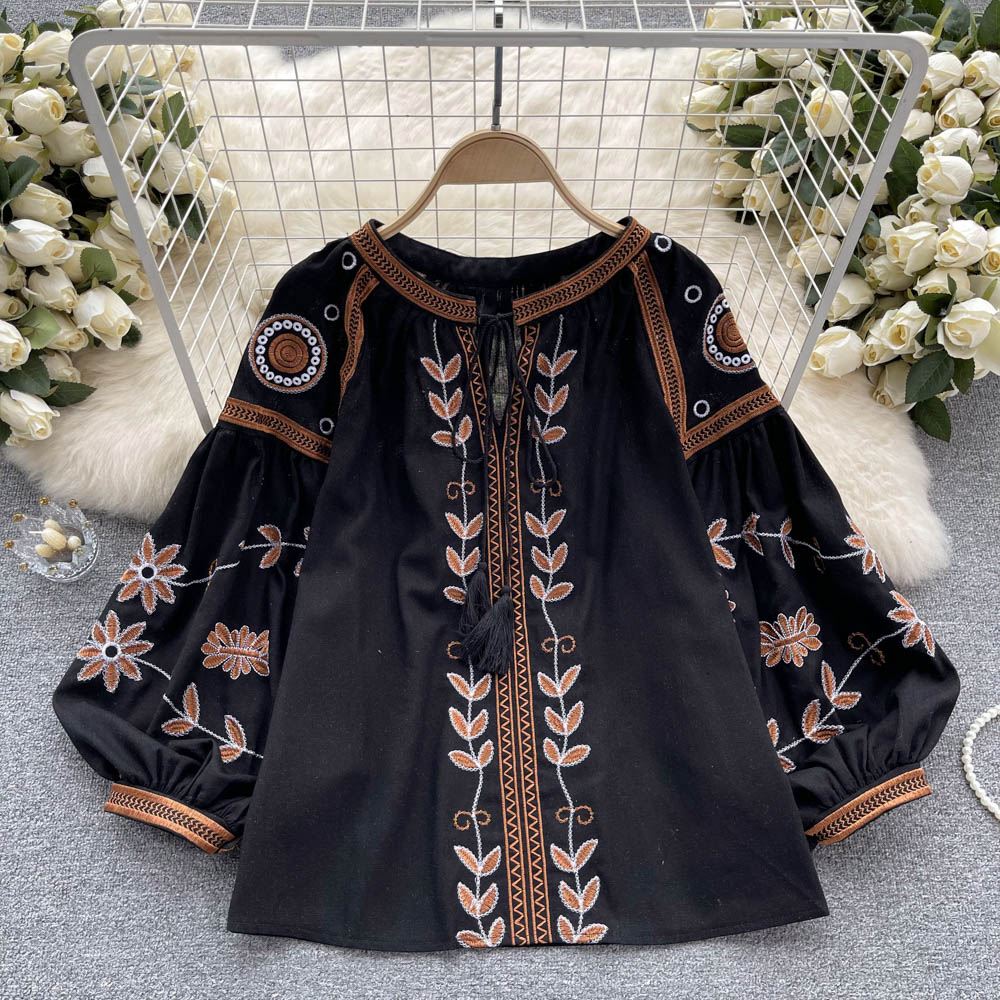 Women's Ethnic Style Design Sense Tassel Long Sleeve Loose Round Blouses