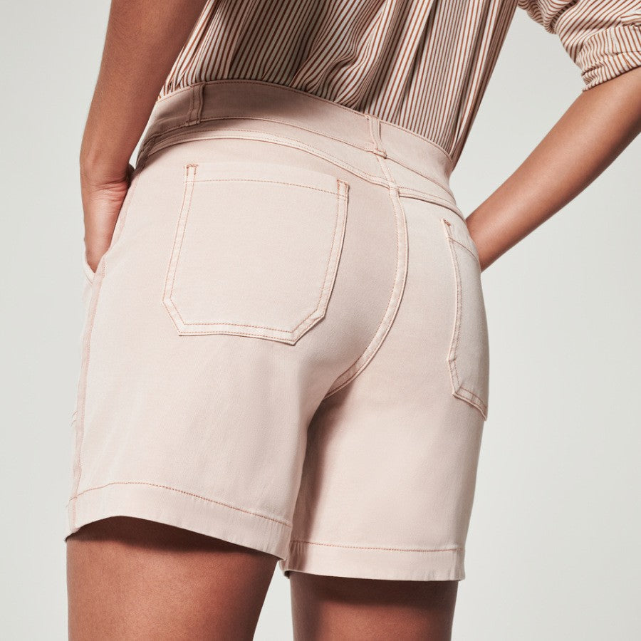 Simple Pocket Hip Lifting High Elastic Shorts