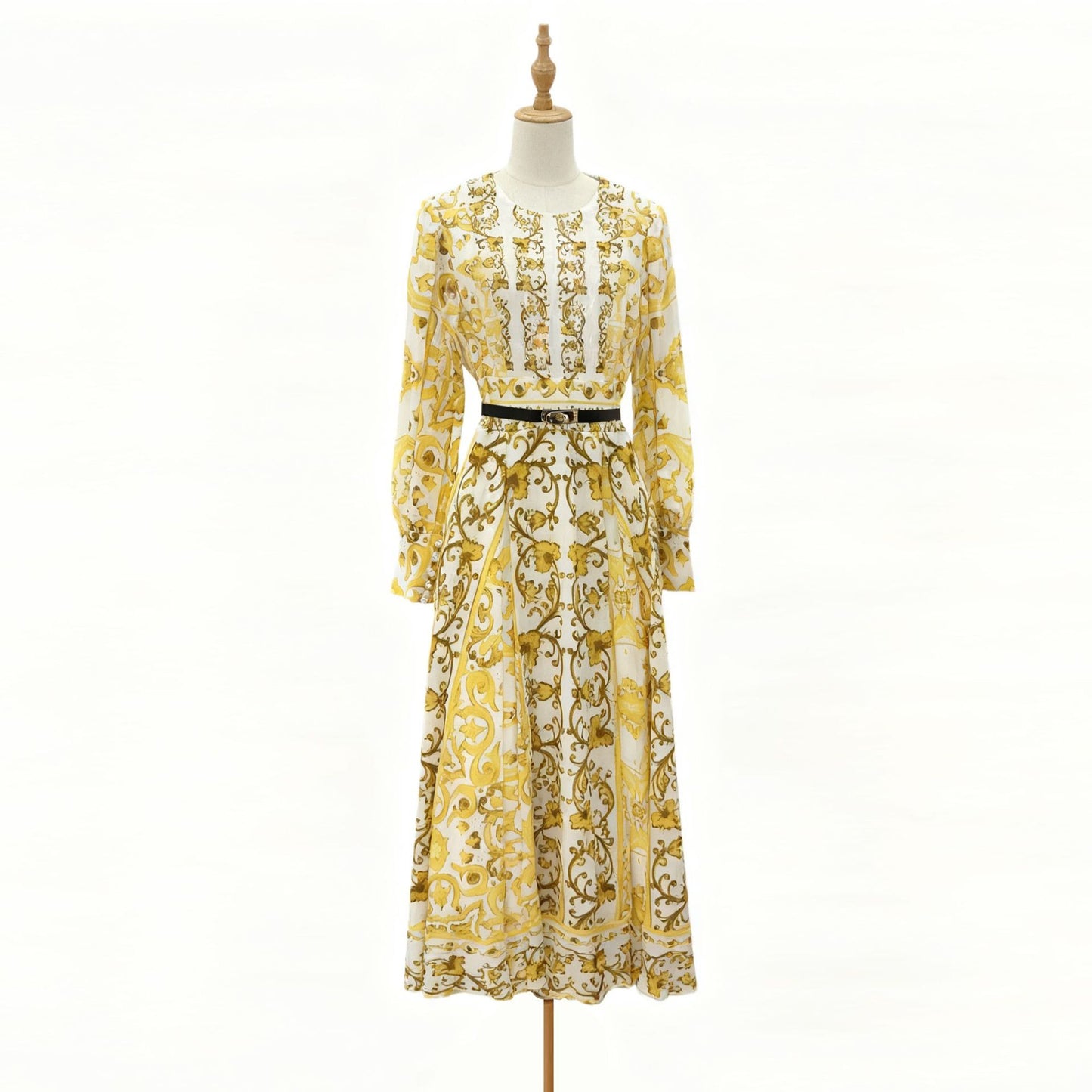 Women's Retro Baroque Pattern Lantern Sleeve Large Hem Clothing
