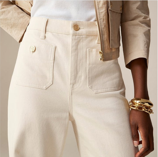 Women's Loose Leisure Washed-out Button Slightly Flared Jeans