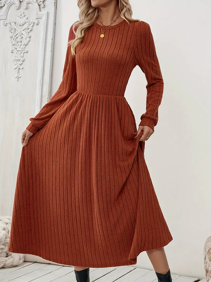 Charming Women's Short-sleeved Hem Knitted Long-sleeved Dress