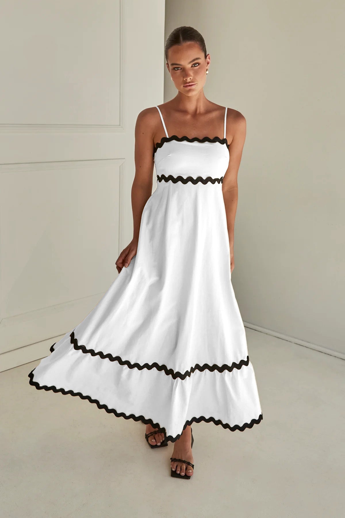 Color Lace Stitching Elegant Strap Tube Dresses