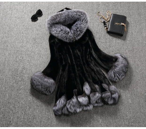 Women's Imitation Fox Fur Hooded Mid-length Elegant Coats