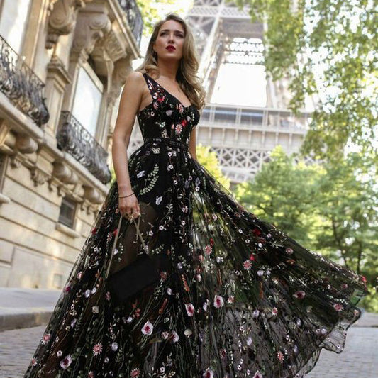 V Sleeveless Embroidered Dress Slim Fit Dresses