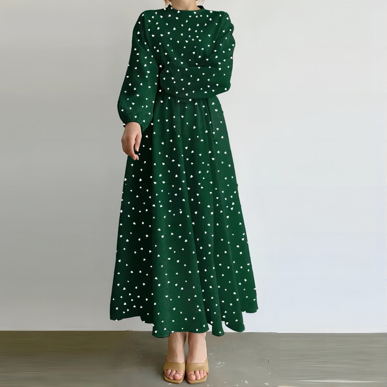 Loose Long Sleeves Round Neck Heart Shape Printed Dress