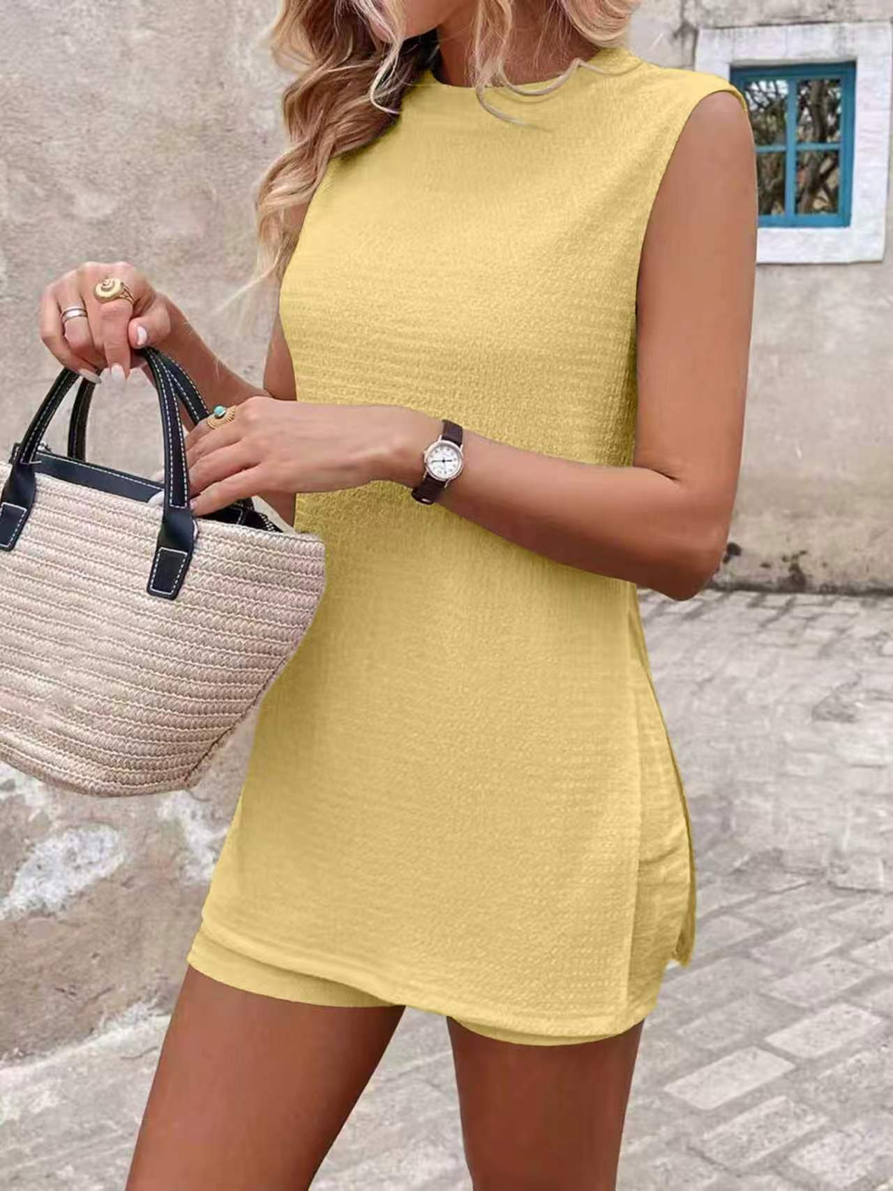 Women's Colors Summer Round Neck Side Slit Long Shorts