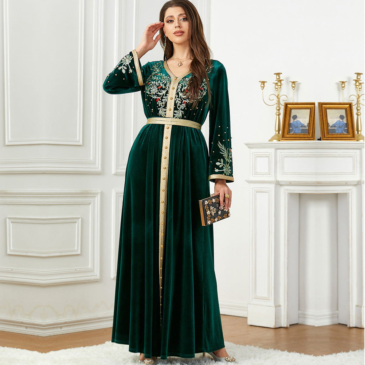 Women's Fashion Embroidery Beaded Veet Dress Arabic Dresses