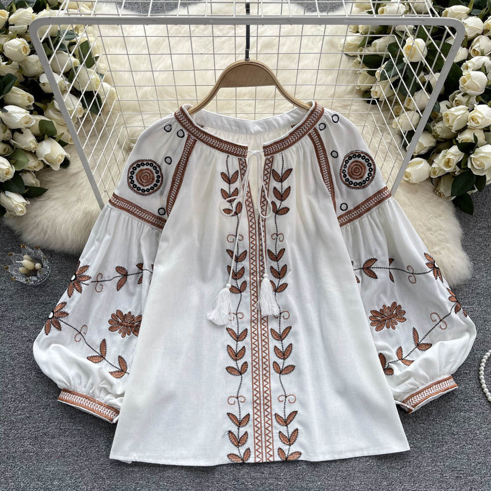 Women's Ethnic Style Design Sense Tassel Long Sleeve Loose Round Blouses