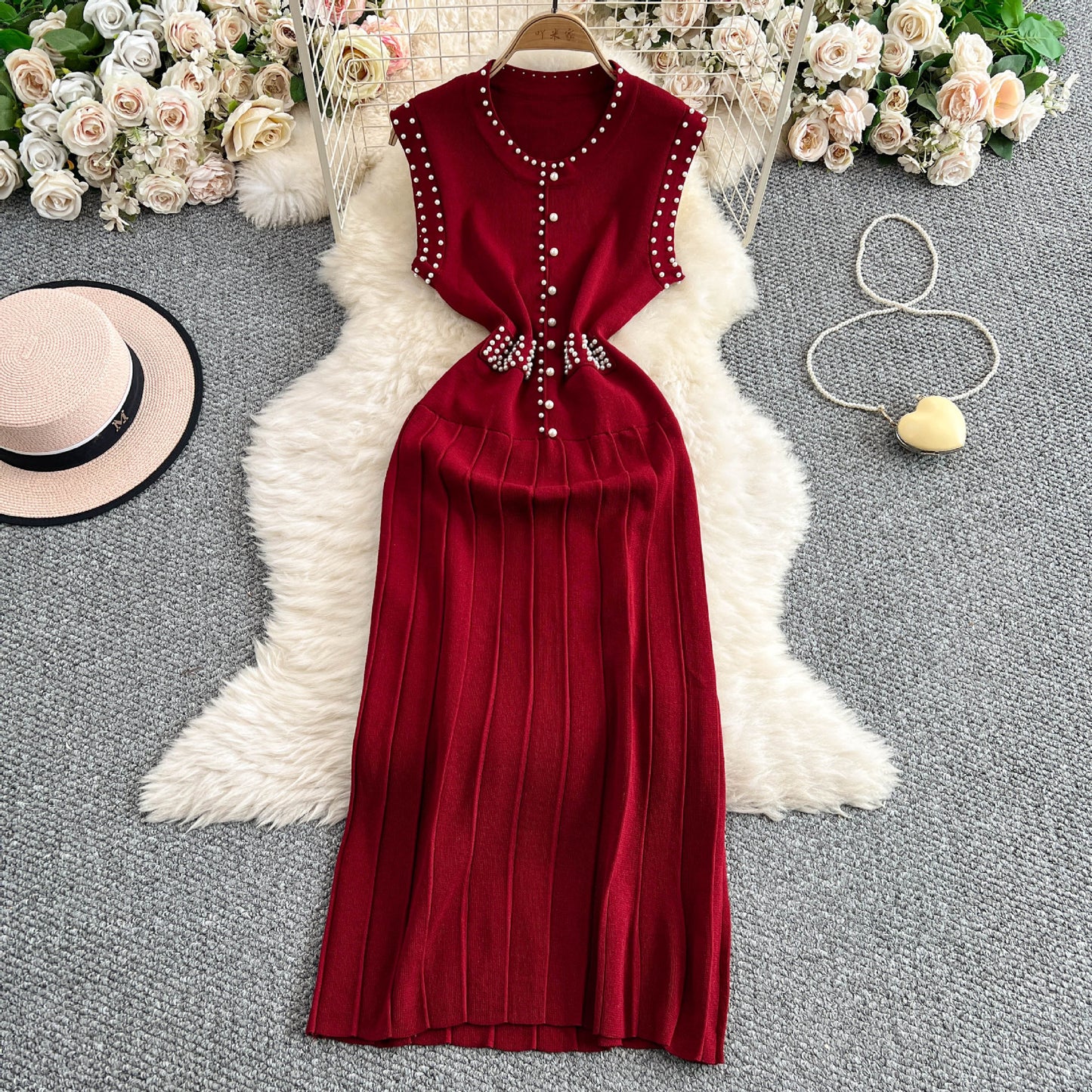 Women's Light Luxury High-grade Beaded Sleeveless Round Dress