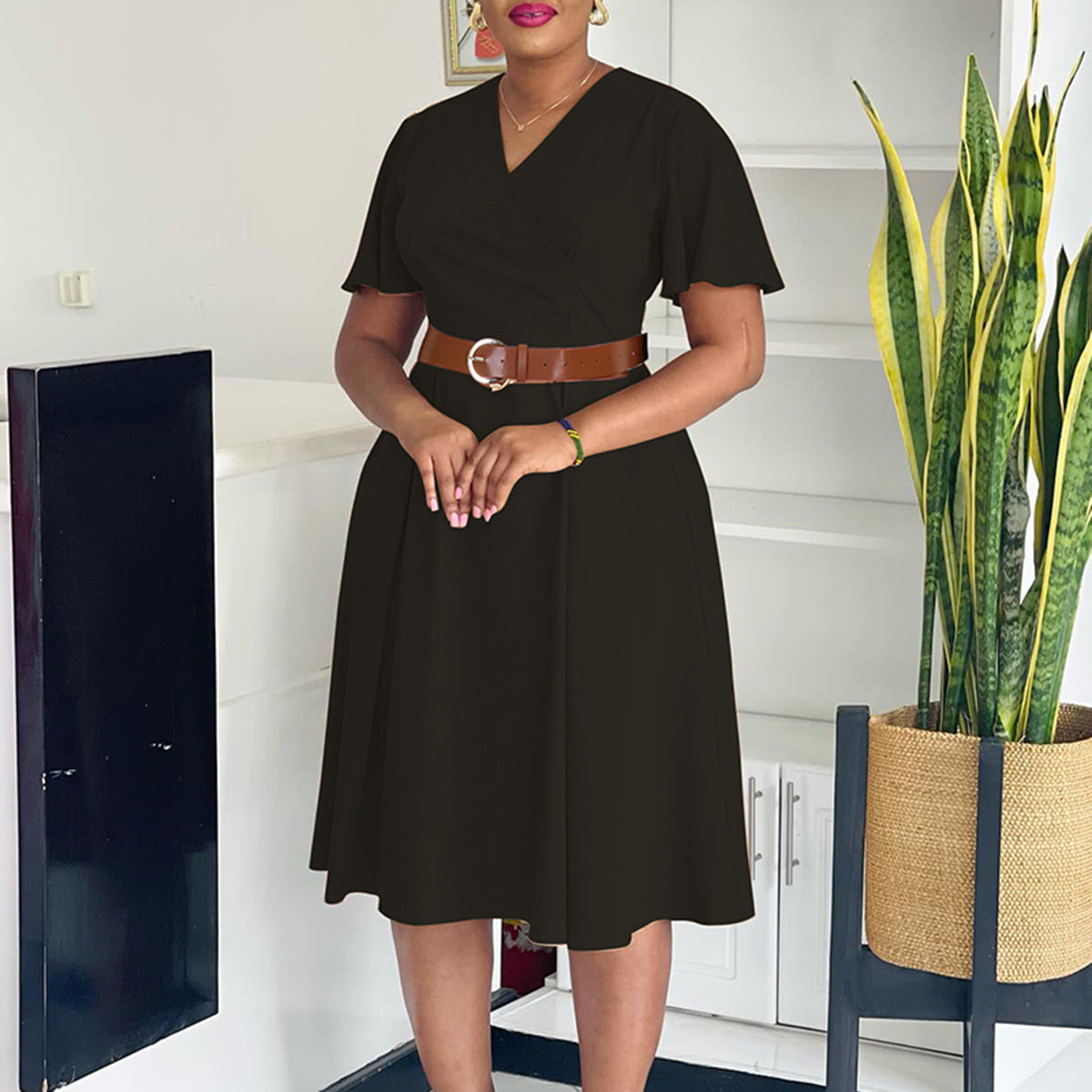 Women's Fashion Elegant Solid Color Flared Sleeves Dress