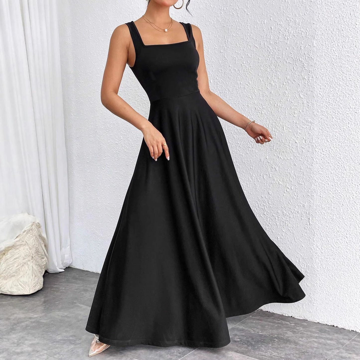 Women's Elegant Square Collar Sleeveless Solid Color Super Long Ladies Dress