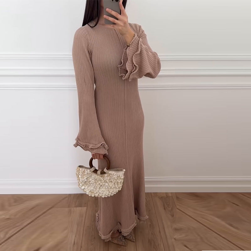 Women's Color Round Neck Long Sleeve Slim Fit Stringy Dresses