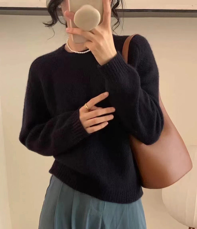 Women's Retro Lazy Style Solid Color Round Neck Loose Pullover Sweater