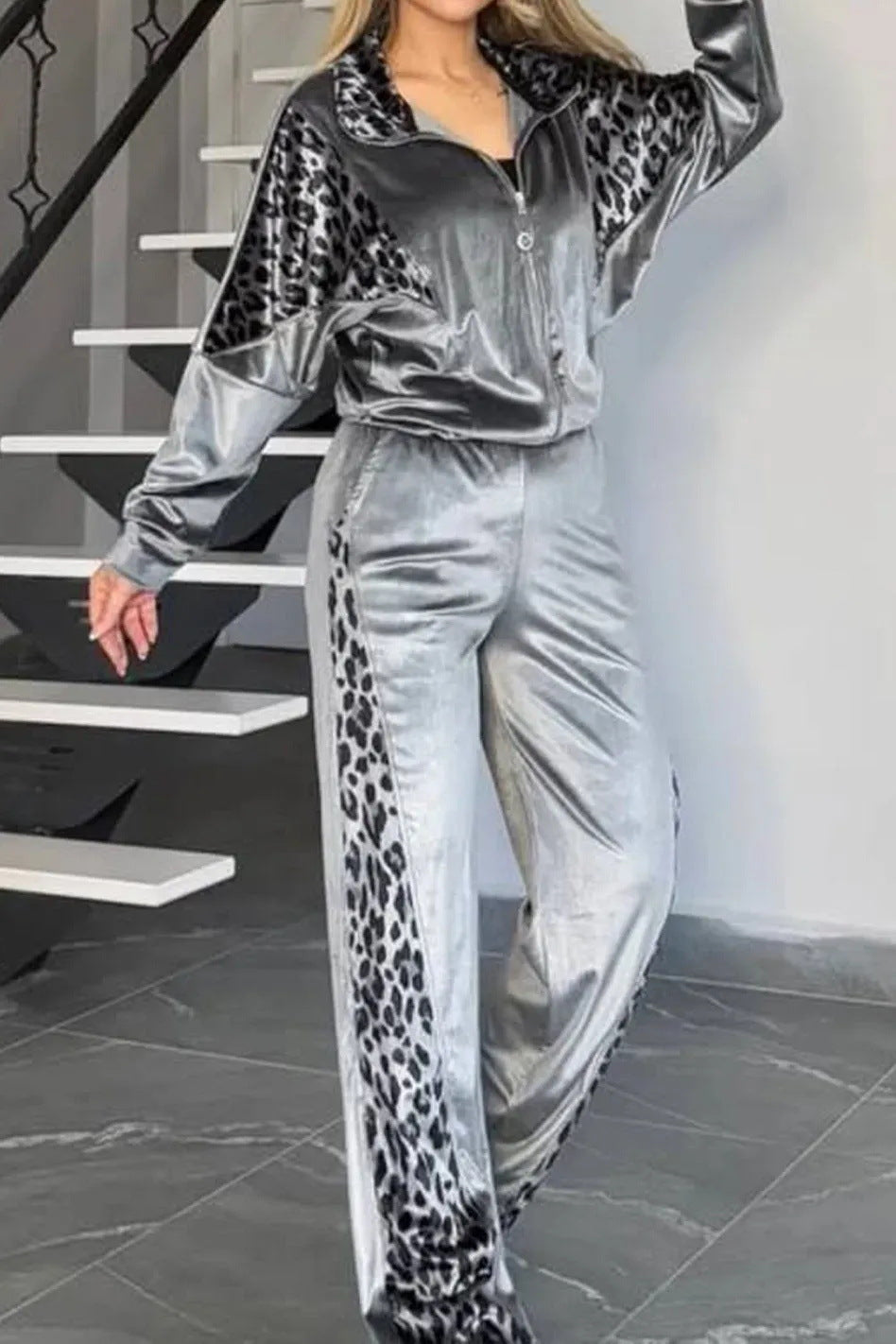 Women's Leopard Veet Casual Fashion Sports Set Suits