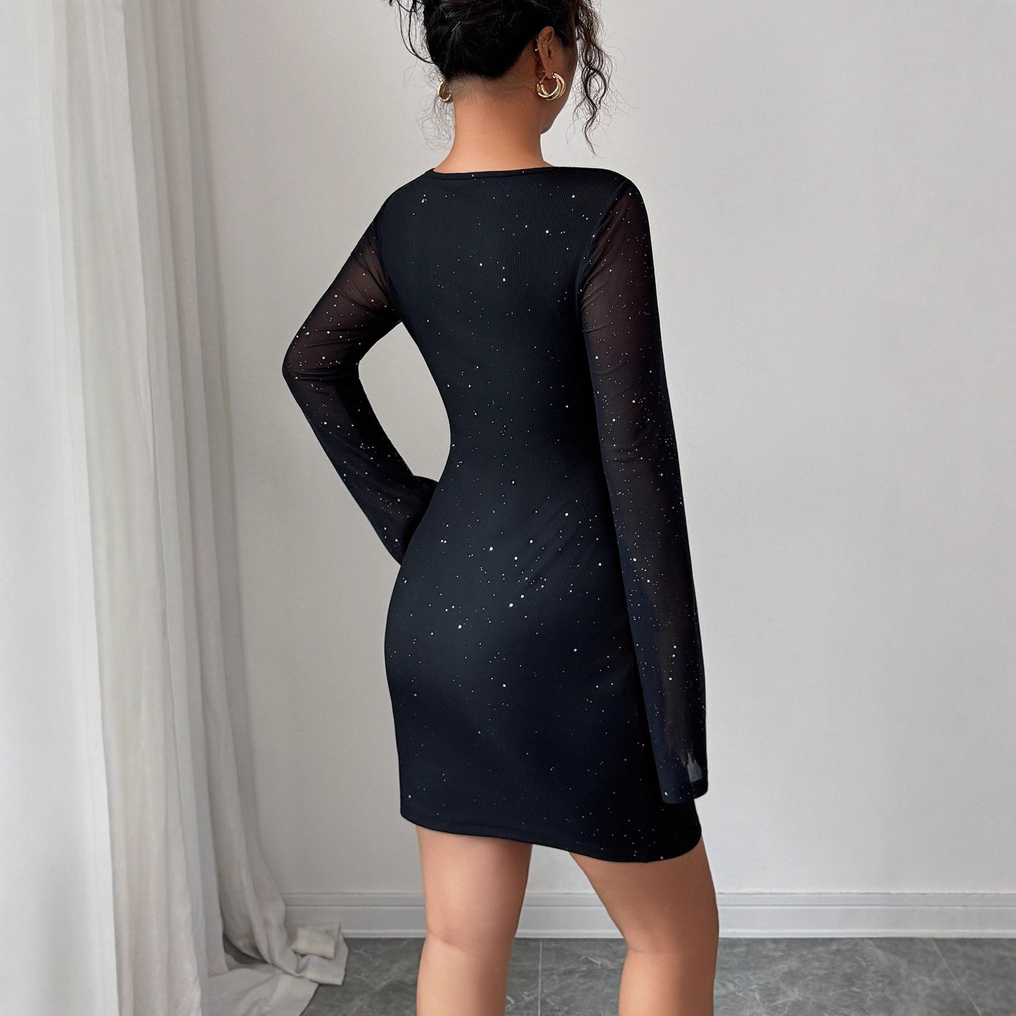 Women's Simple Fashion Style Shawl Long Sleeve Shorts