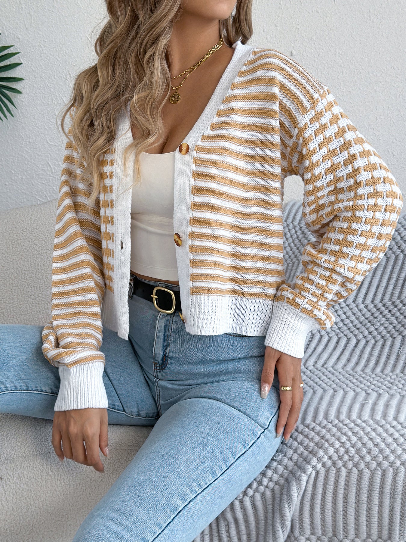 Women's Contrast Color Striped Lantern Long Sleeve Sweater