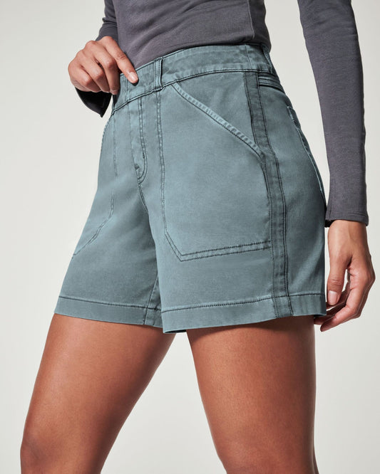 Simple Pocket Hip Lifting High Elastic Shorts