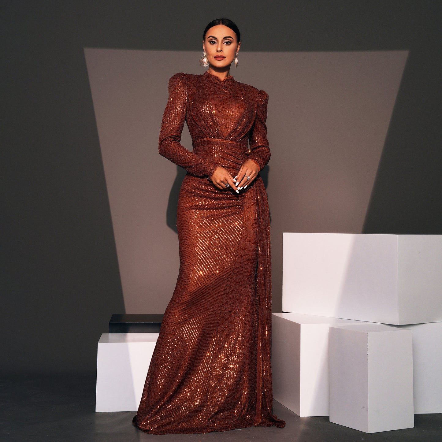 Women's Long Sleeve Temperament Crew Neck Sexy Slim Sequined Dresses