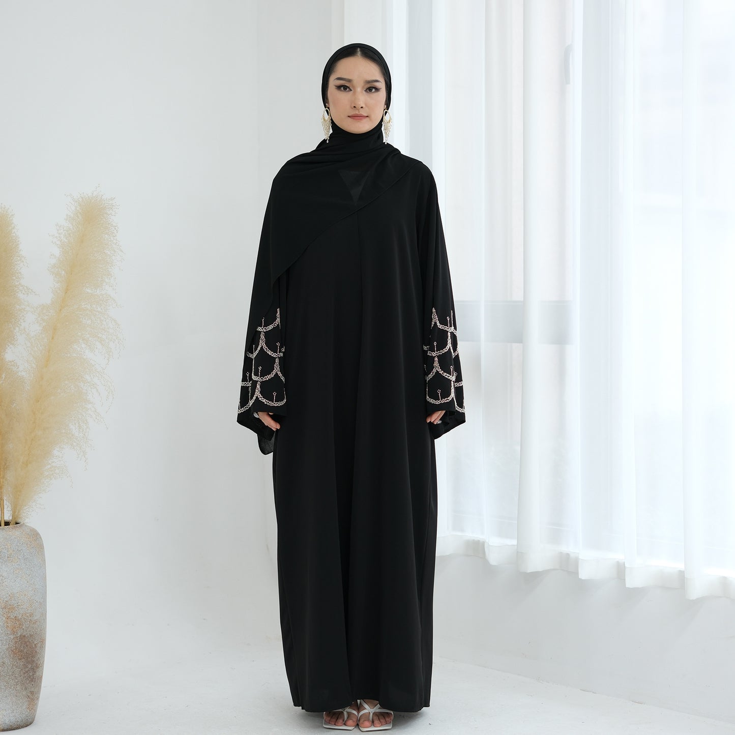 Trendy Comfortable Solid Color Handmade Beaded Dresses