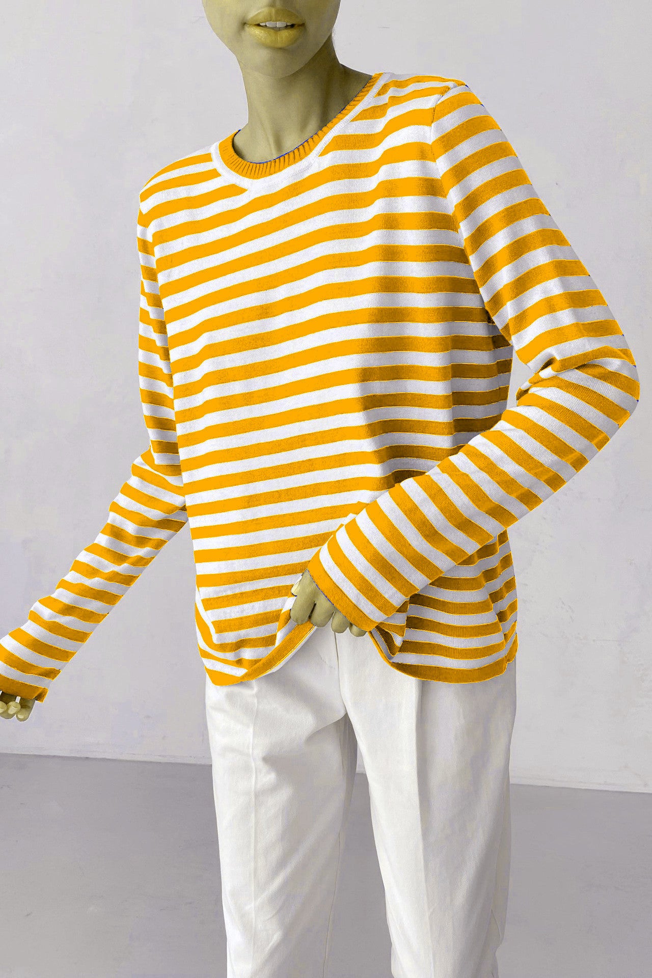 Women's Round Neck Knitted Striped Versatile Classic Retro Pullover Women's Sweater