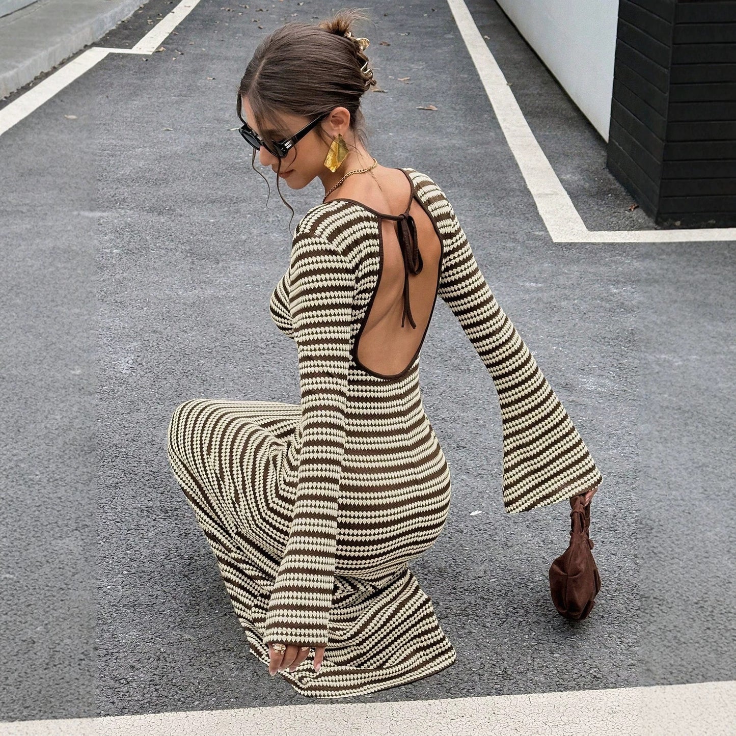 Women's Striped Backless Flared Long-sleeved Knitted Dress