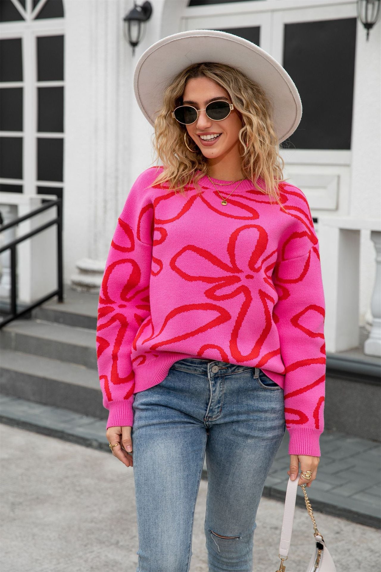 Women's Round Neck Flower Contrast Color Loose Pullover Sweaters