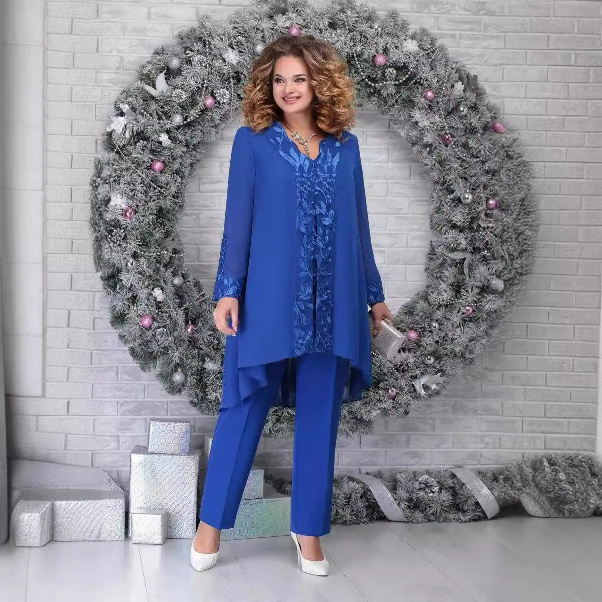 Women's Large Dress Stitching Embroidered Temperament Commute Suits