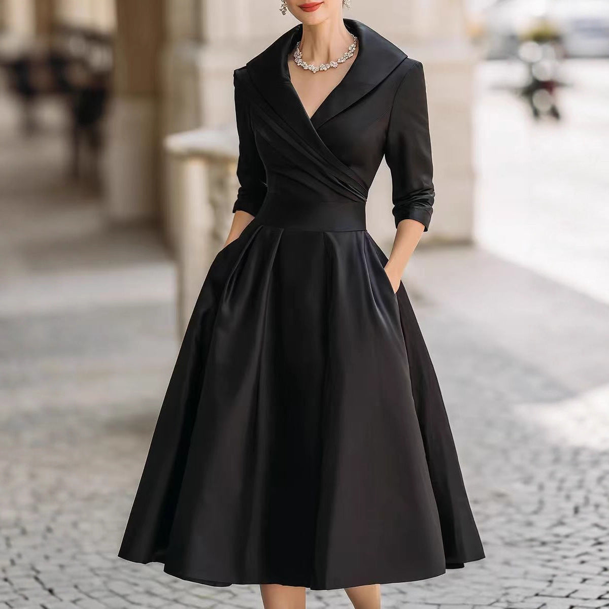 Women's Graceful Satin Waist Slimming Elegant Long Dress