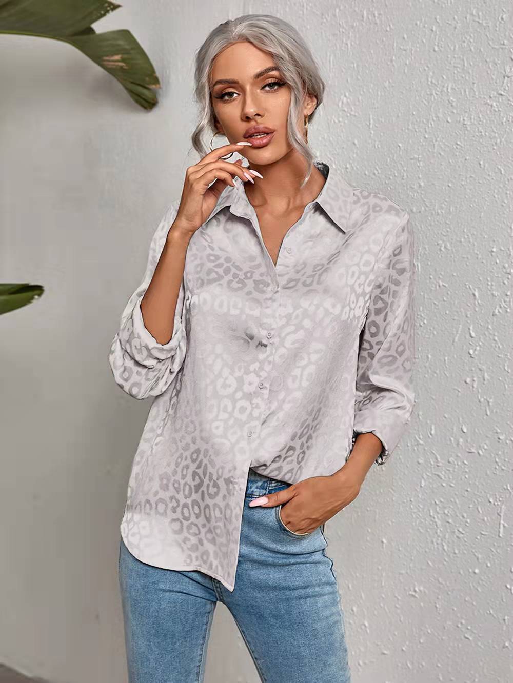 Women's Lapel Open Button Leopard Jacquard Shirt Temperament Blouses