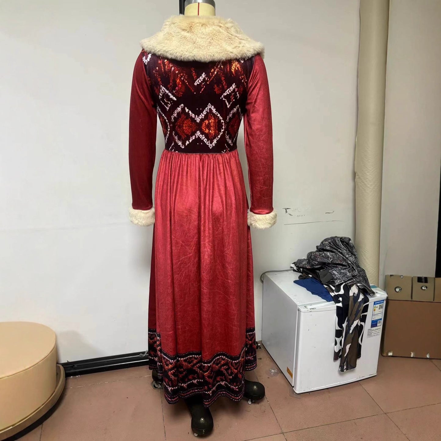 Women's Digital Printed Fur Collar Flannel Long Dresses
