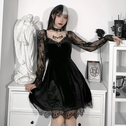 Women's Dark Lace Stitching Long Sleeve Ruffled Dresses