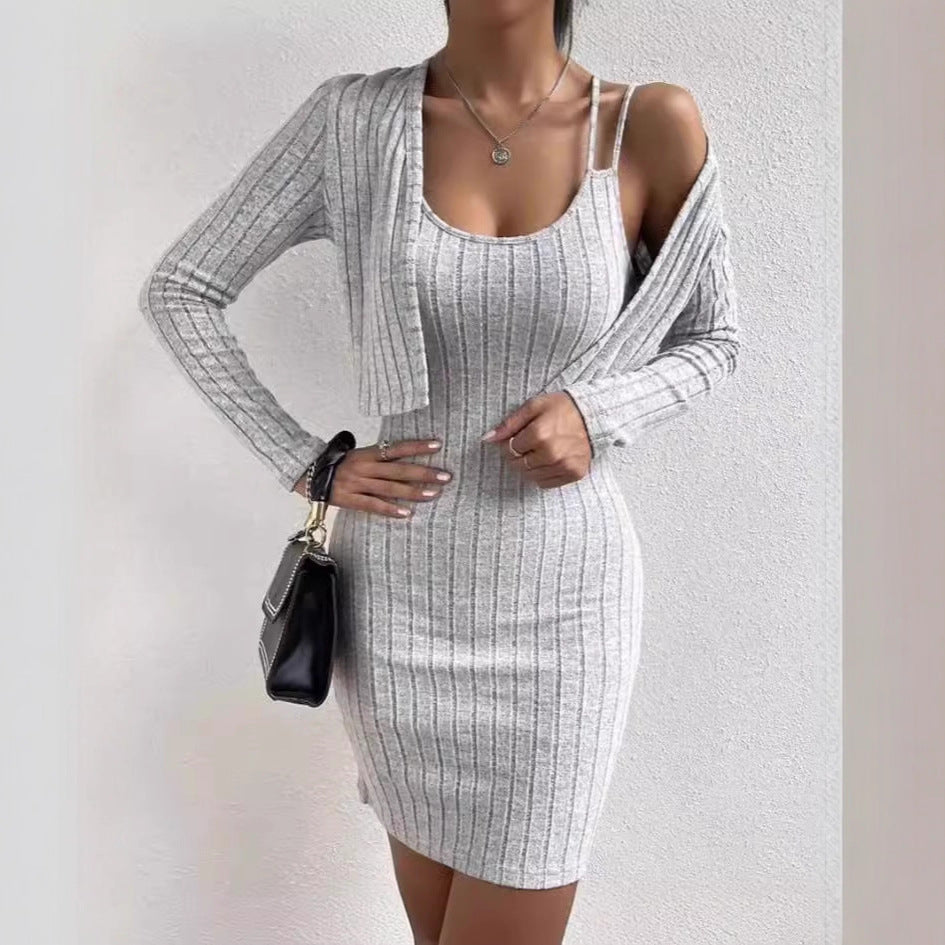 Beautiful Women's Sling Tight With Small Coats