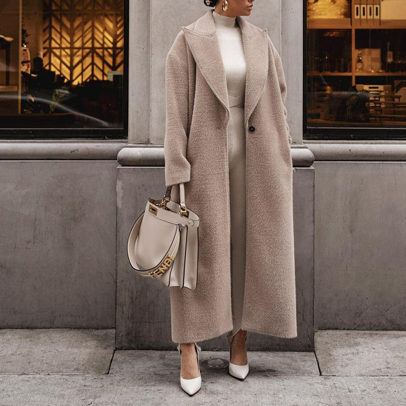 Women's Comfortable Warm Long-sleeved Lapel Plush Coats