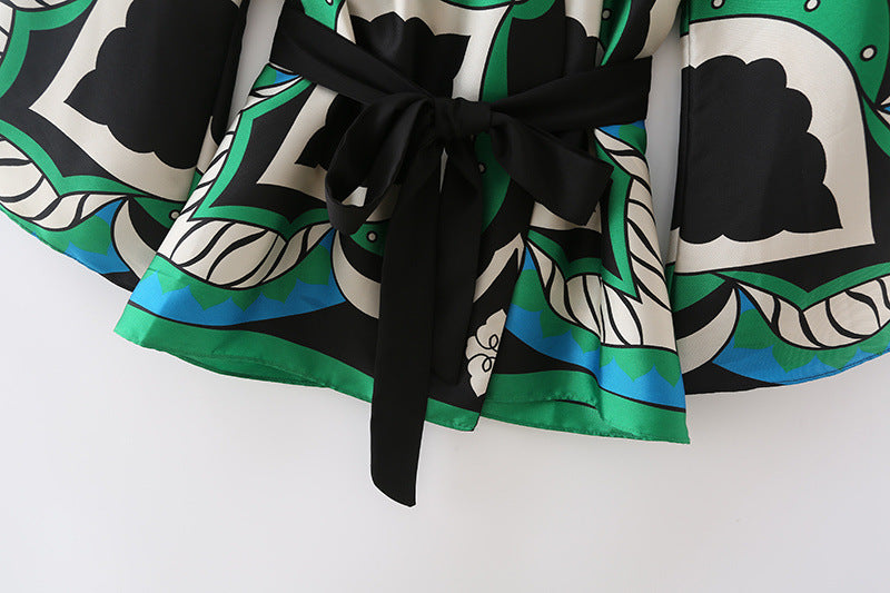 Women's Graceful Bowknot Decoration Printed Shirt Blouses