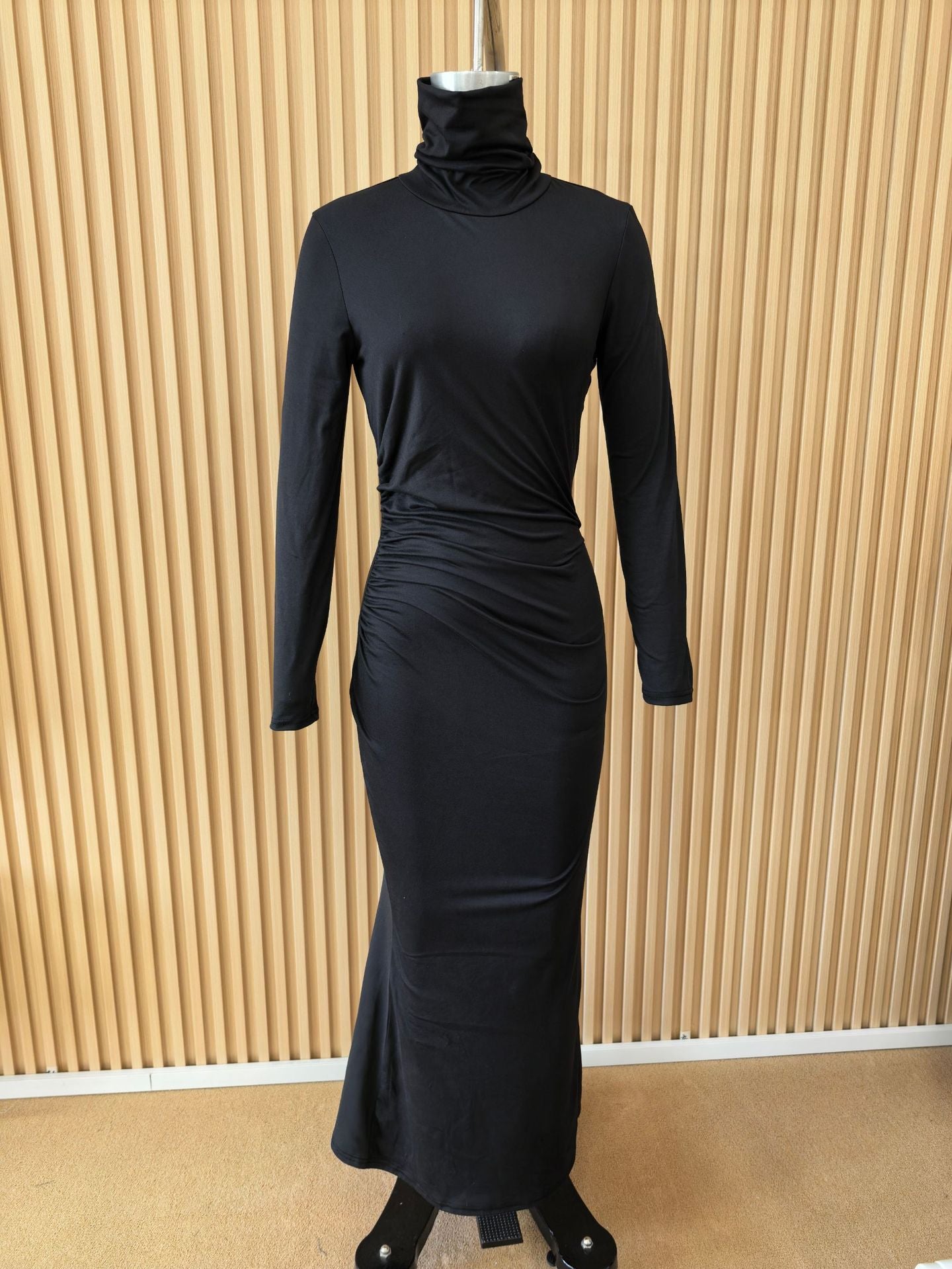 Women's Autumn Solid Color Turtleneck Long Sleeve Sexy Waist Dress