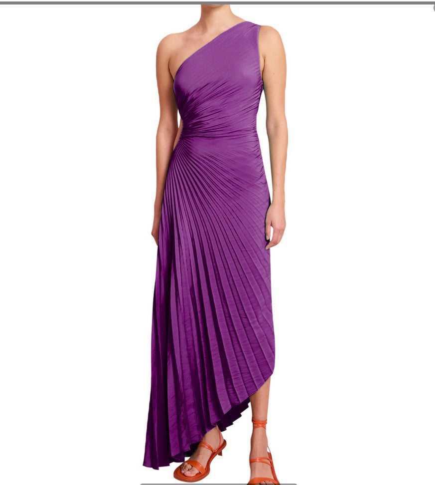 Women's Fashion Solid Color Casual Sexy Temperament One Shoulder Diagonal Evening Dresses
