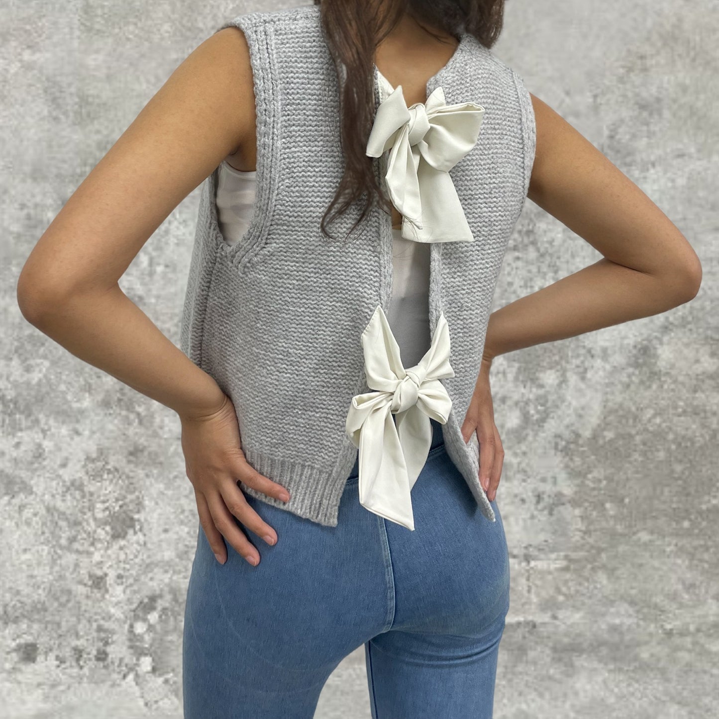 Popular Durable Women's Bow Button Waistcoat Women's Sweater