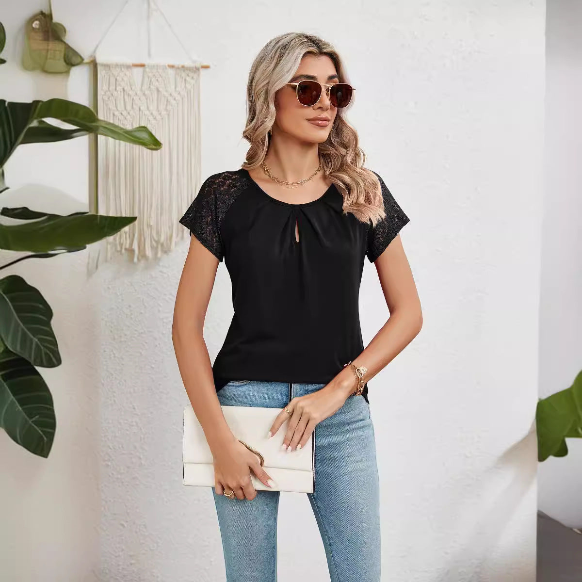 Women's Solid Color Round Neck Lace Patchwork Blouses
