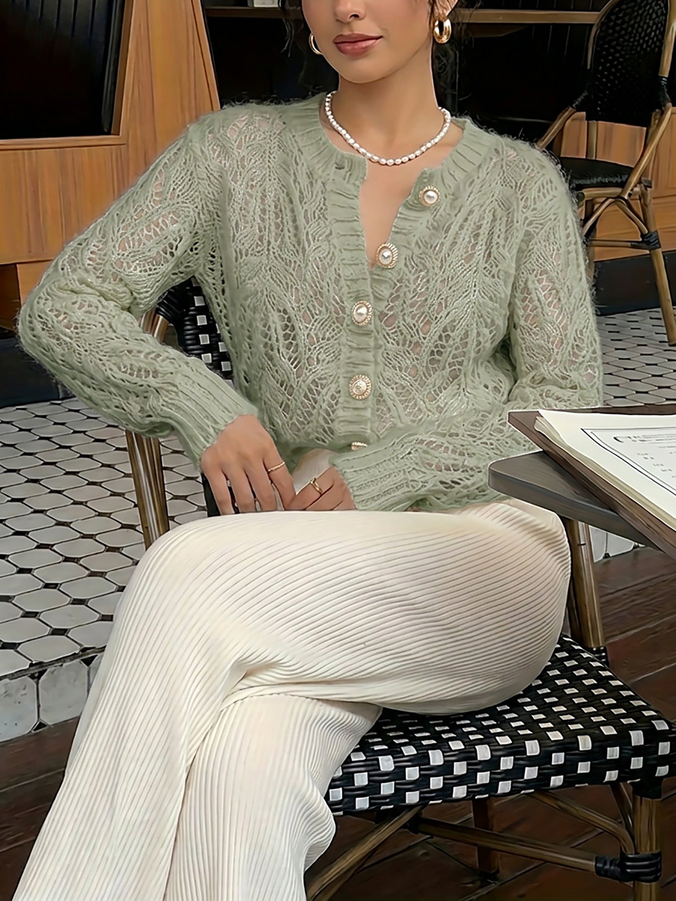 Women's Neck Pearl Buckle Design Solid Color Long Sleeve Slim Fit Women's Sweater